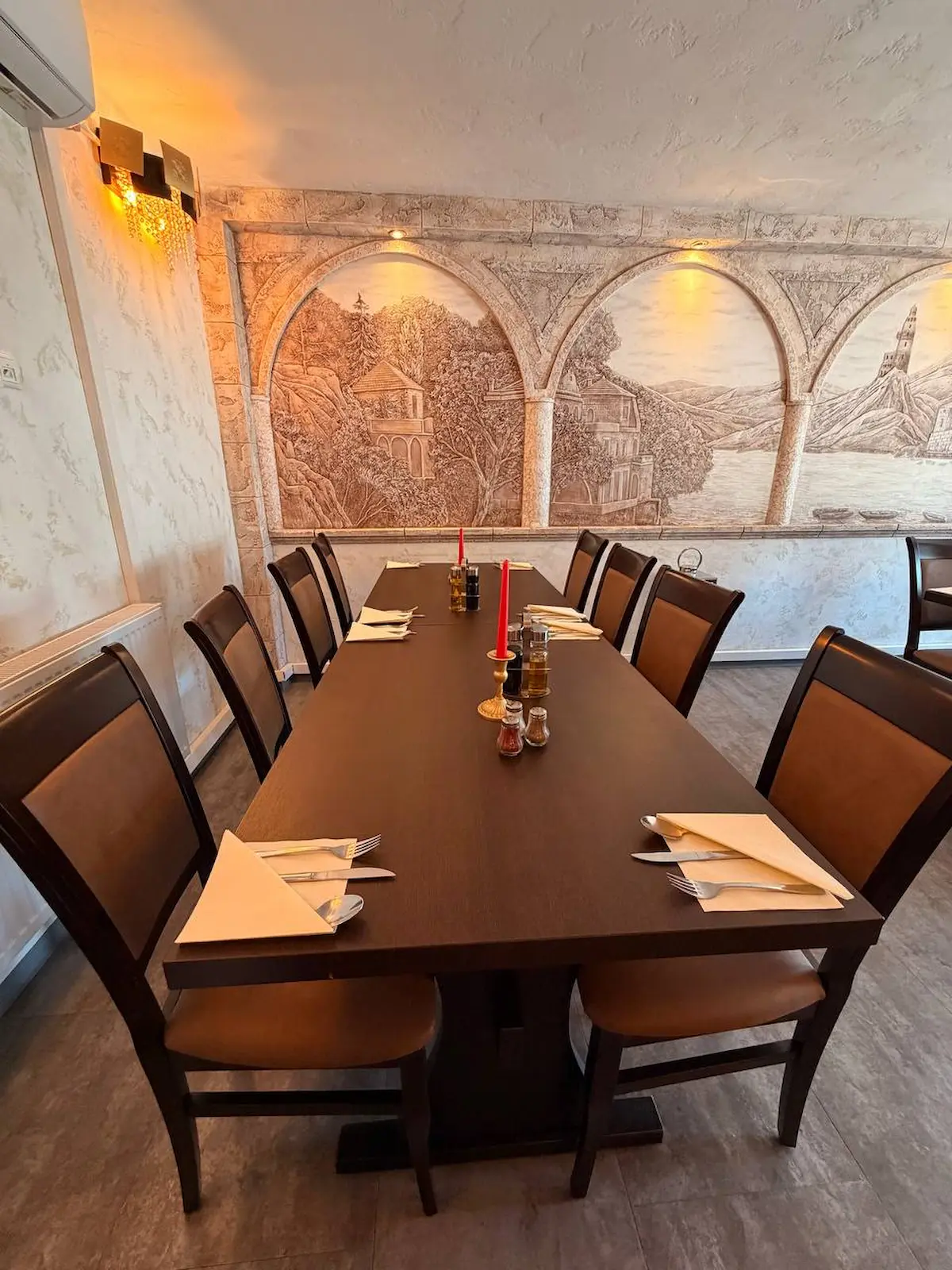 Gastraum im Restaurant Golestan